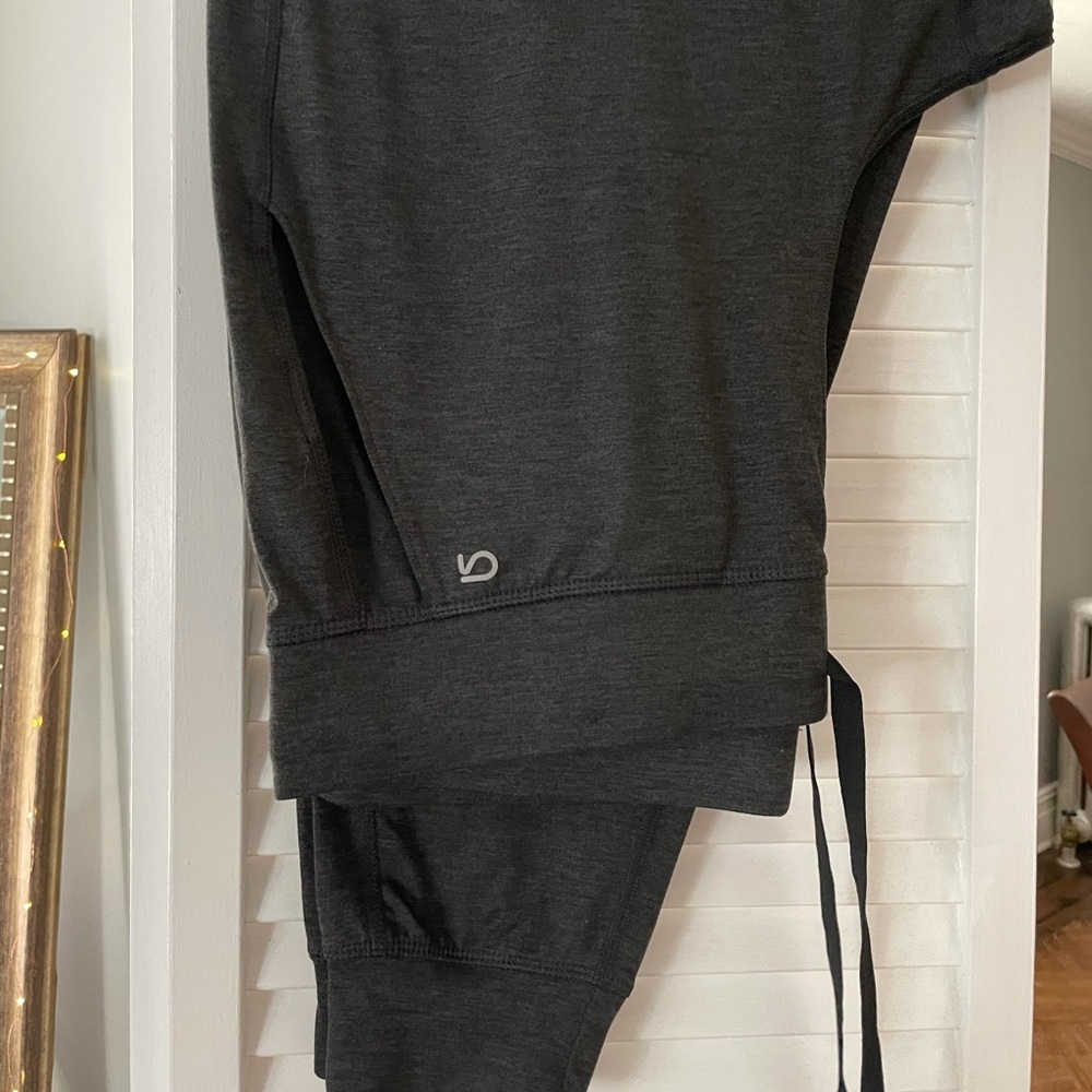 Women’s jogger pants